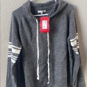 Heart loom hoodie. Size Large.